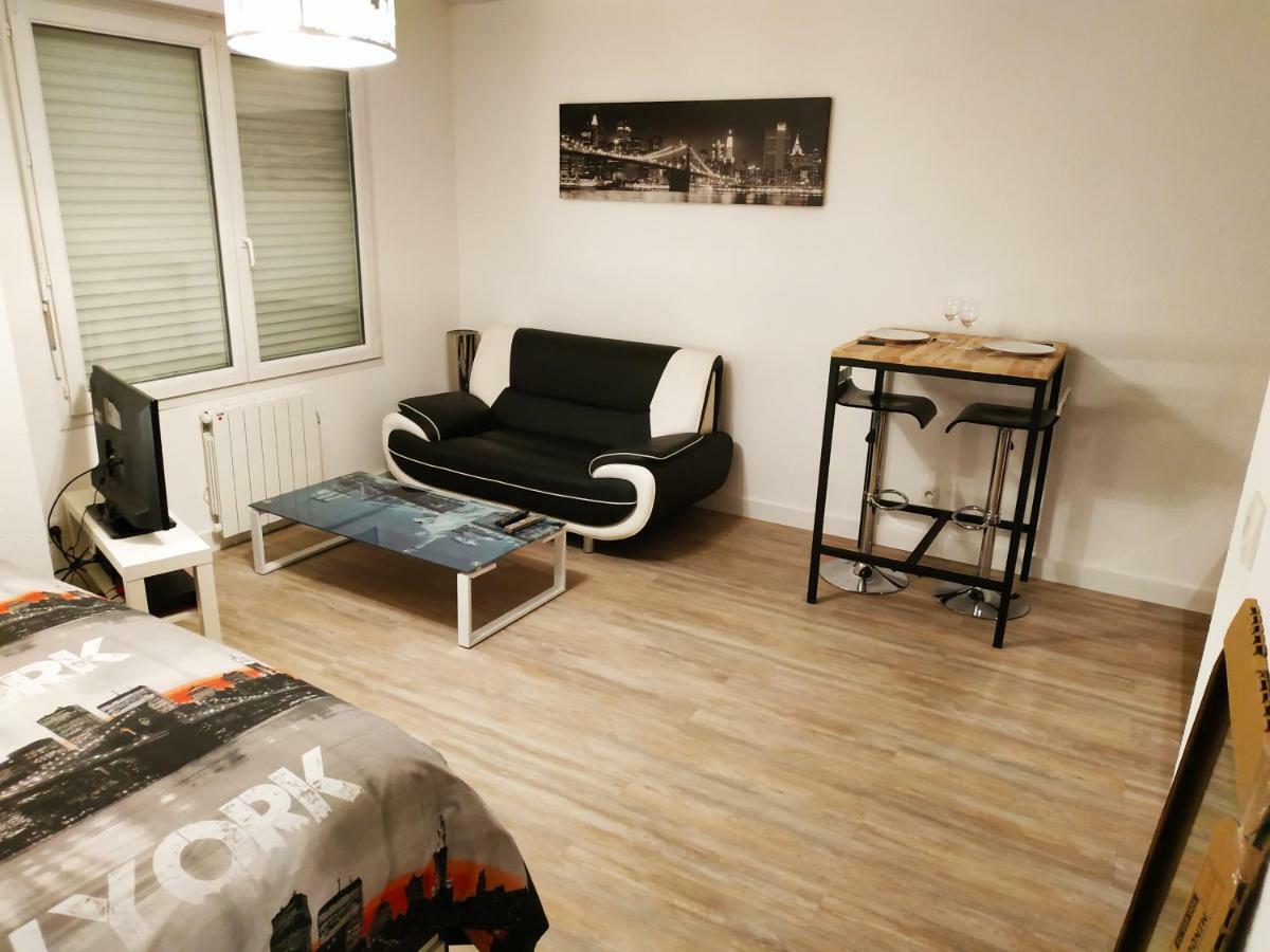 Ferienwohnung Le New York Bisontin Besançon Exterior foto